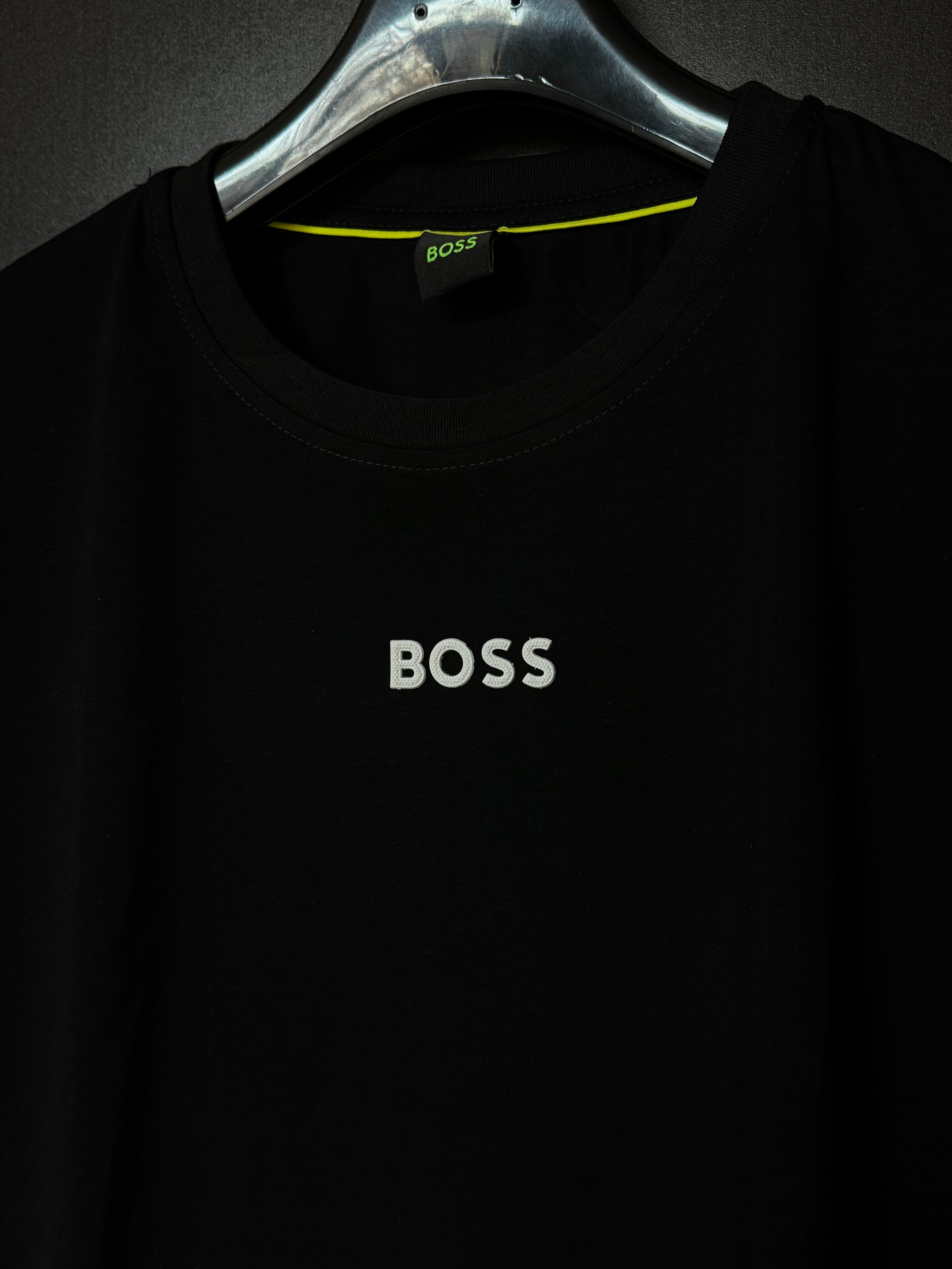 Playera Boss logo