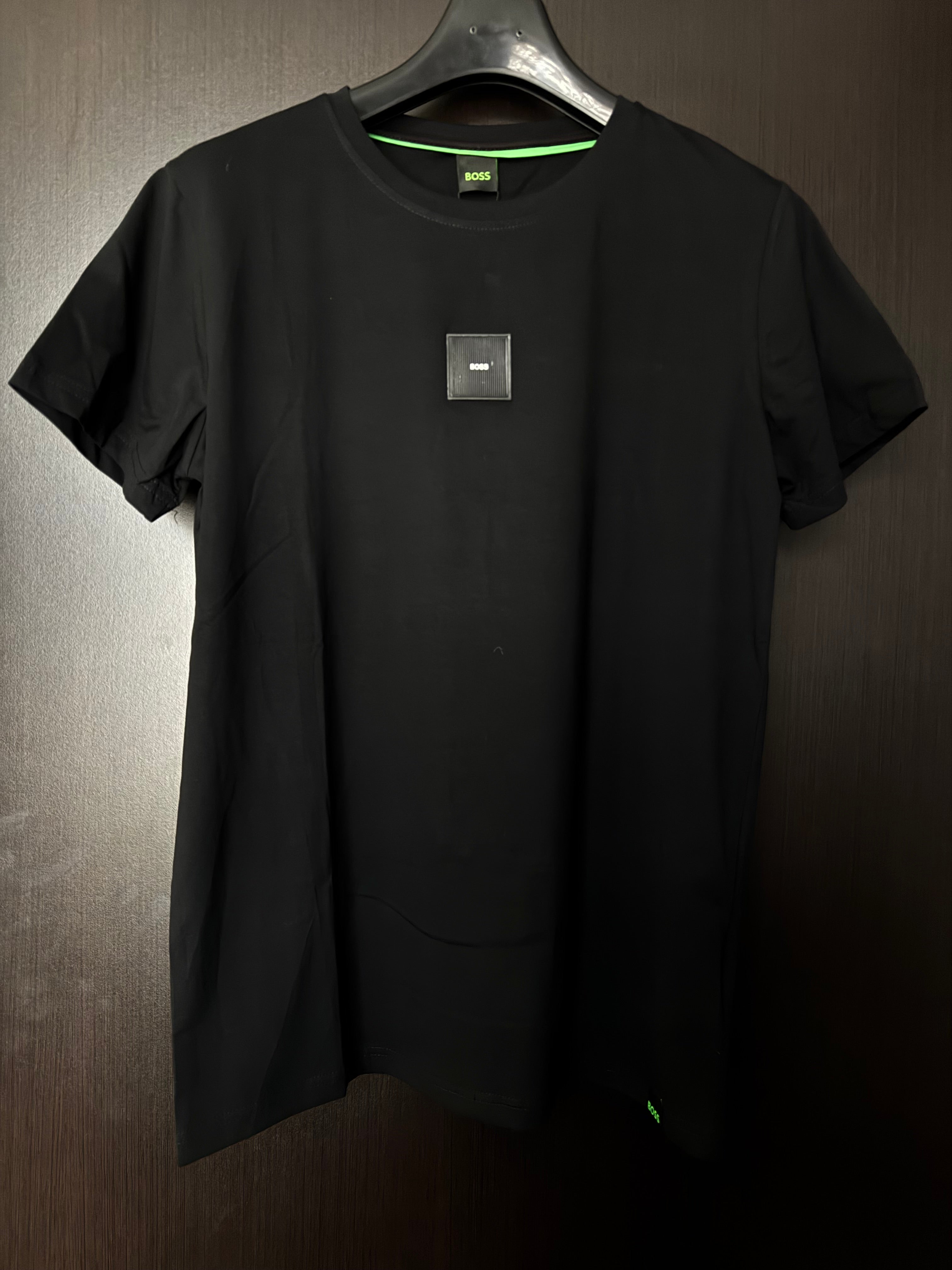 Playera Boss cuello redondo