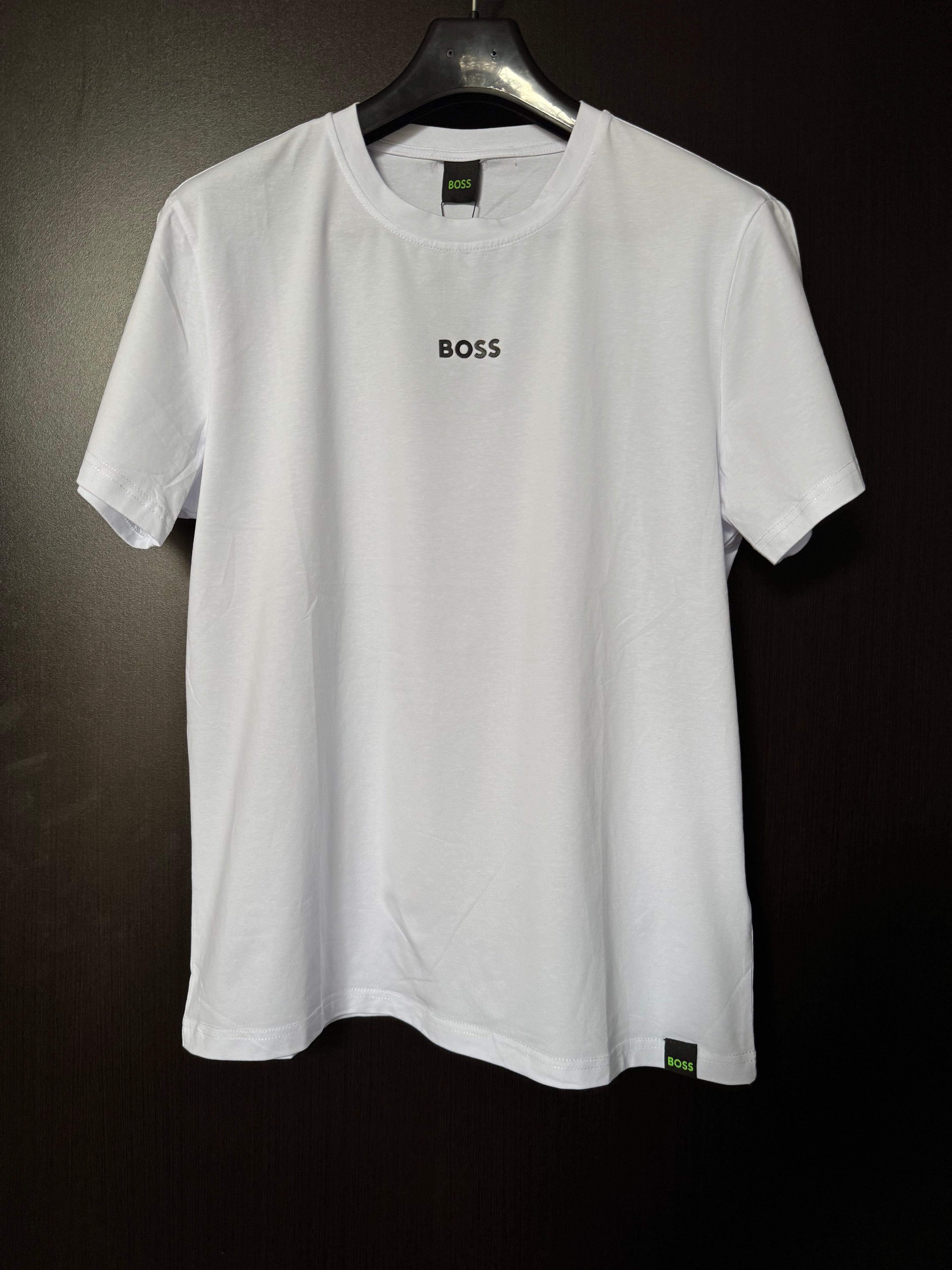 Playera Boss logo discreto
