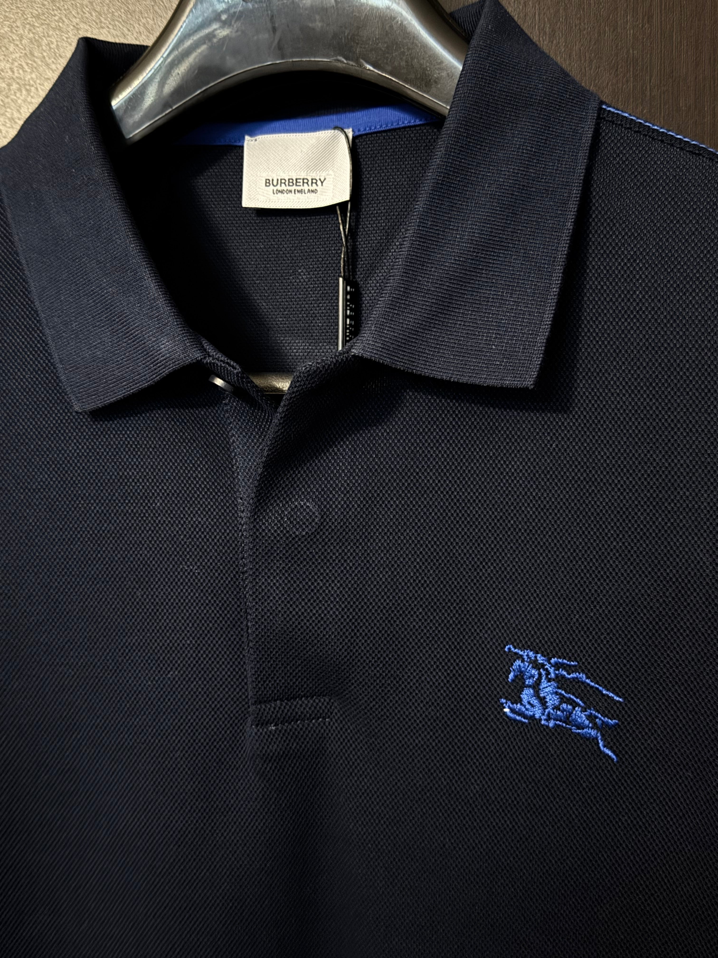 Playera Burberry tipo polo